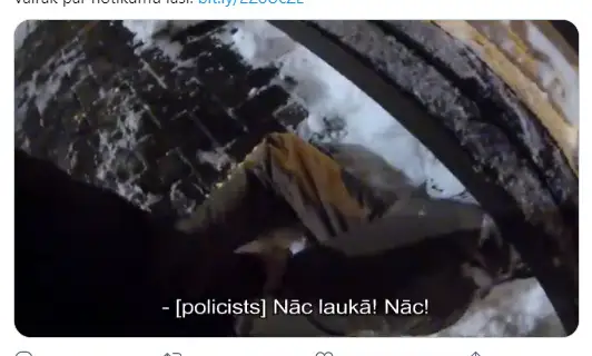 Полиция в Риге поймала под скамейкой полуголого юношу: оказалось, пьяный наркоман