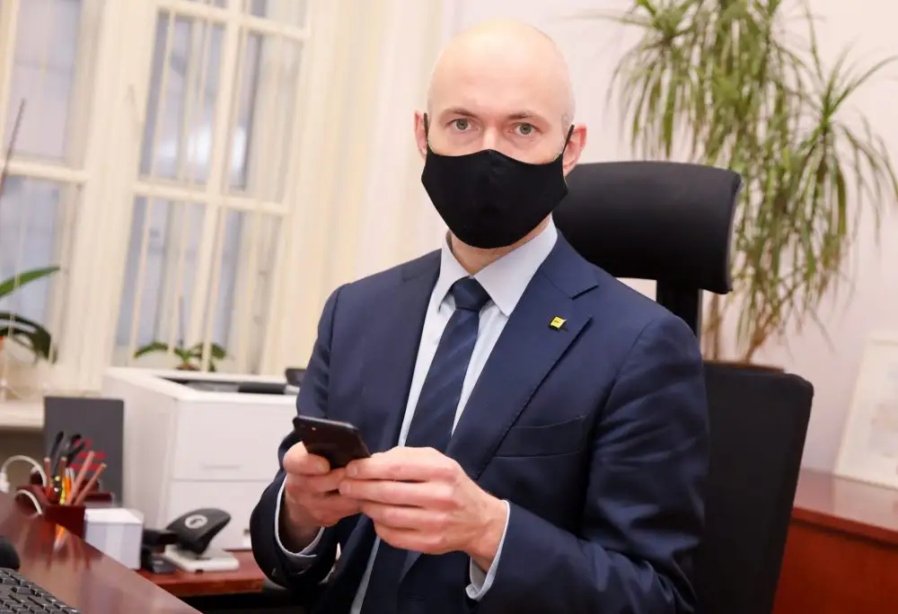 Koalīcijas līmenī gaidāmas politiskās konsultācijas par iespējamu pienākumu vakcinēties pret Covid-19