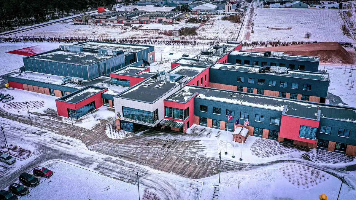 Завершено строительство первой британской школы в Балтии King’s College