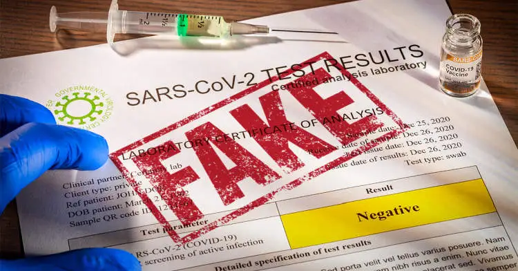 Deputāti sliecas neieklausīties brīdinājumos par viltus drošību negatīvu Covid-19 testu gadījumā