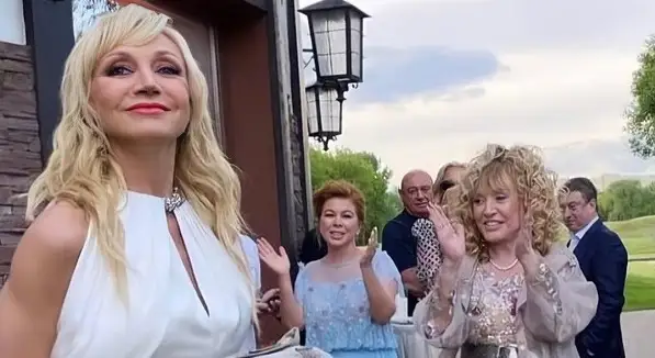 «В России всегда сложные времена»: Кристина Орбакайте больше не будет петь на родине