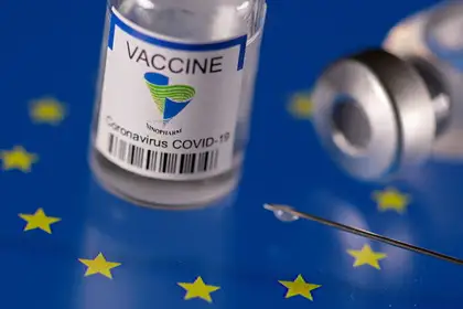 Скорее мы получим более устойчивую, чем вечную вакцину: биолог Каспарс Тарс