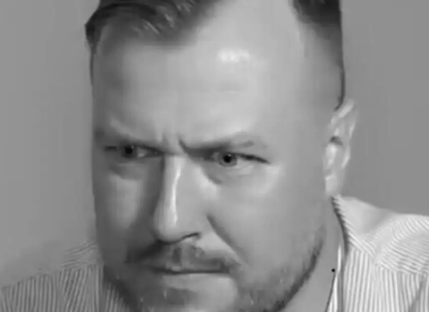 «Отбросы!» Риекстс зовет бить индусов на улицах. Куда смотрит полиция?