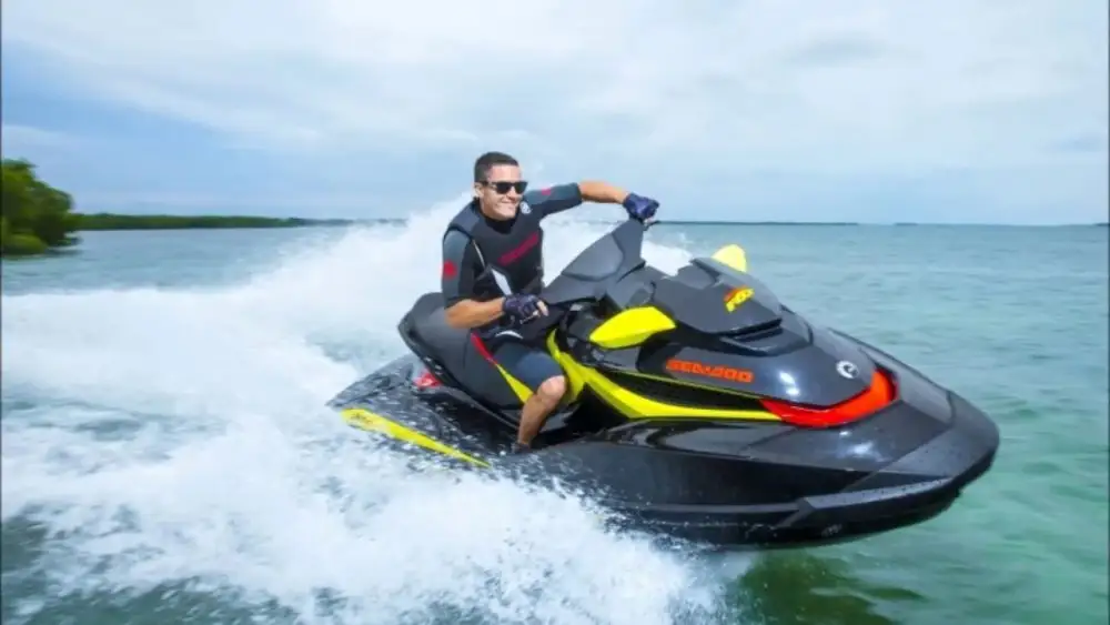 Лиепниекс считает странной аварию мотоцикла в Балтийском море