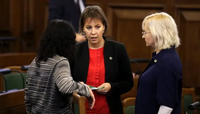 Muižnieces prioritāte izglītības ministres amatā būšot nodrošināt visiem skolēniem klātienes mācības
