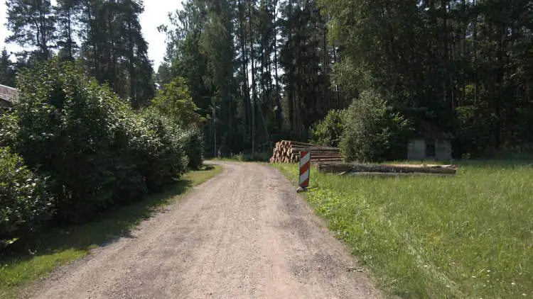 «Врезался в дрова»: в Юмправе погиб водитель мотороллера