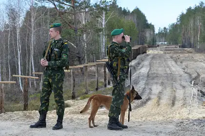 Kopš septembrī ieviestiem ierobežojumiem Latvijas-Krievijas robežu šķērsojuši ap 20 000 Krievijas pilsoņu
