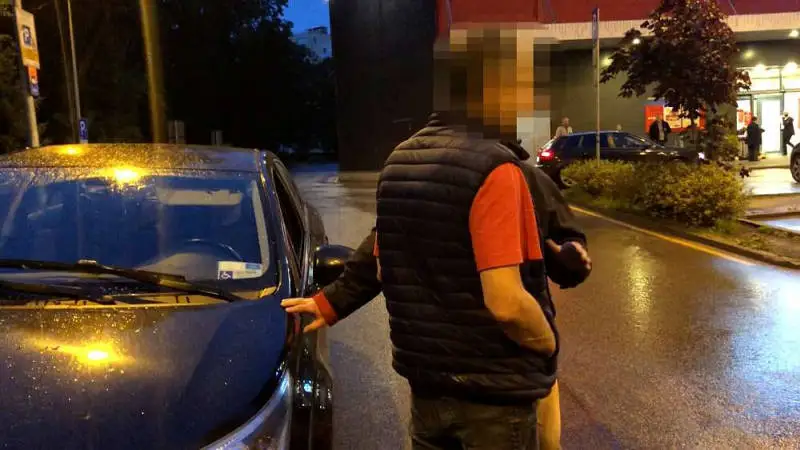 Катались пьяные из магазина в магазин: ДТП в Золитуде