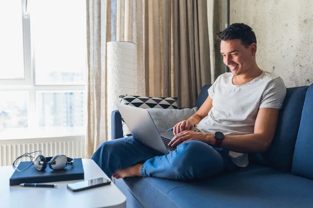 Правильное время для личного роста! Что предлагает дистанционное обучение?