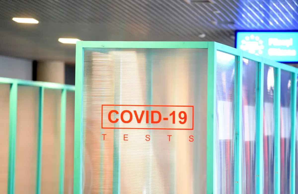 Nedēļas nogalē Latvijā reģistrēti 1072 Covid-19 gadījumi un ziņots par 2 mirušajiem