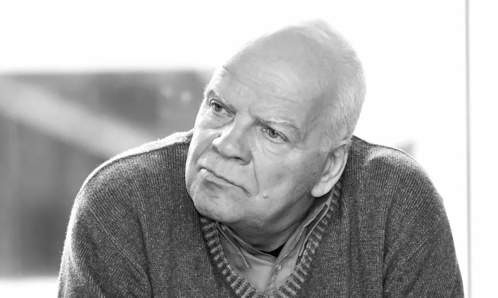 Во время похорон Лицитиса фоном звучал его голос