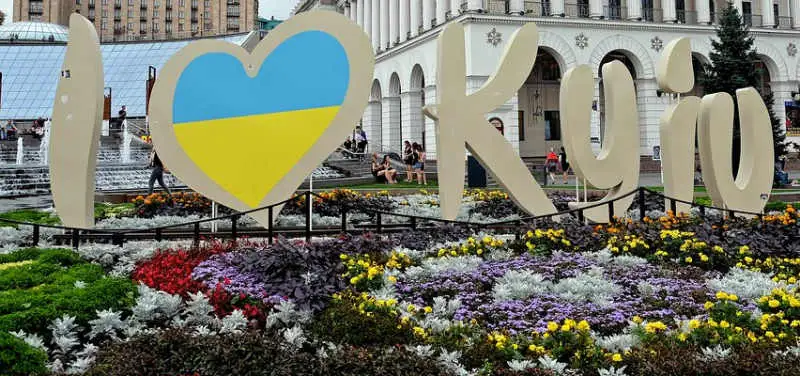 VIG uzņēmumi ziedos 5 miljonus eiro Ukrainas ģimeņu atbalstam, 250 tūkstoši eiro – no Baltijas