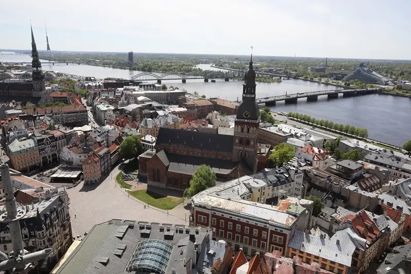 Vecrīgā aizliegts meklēt senlietas, izmantojot ierīces metāla priekšmetu un blīvuma noteikšanai