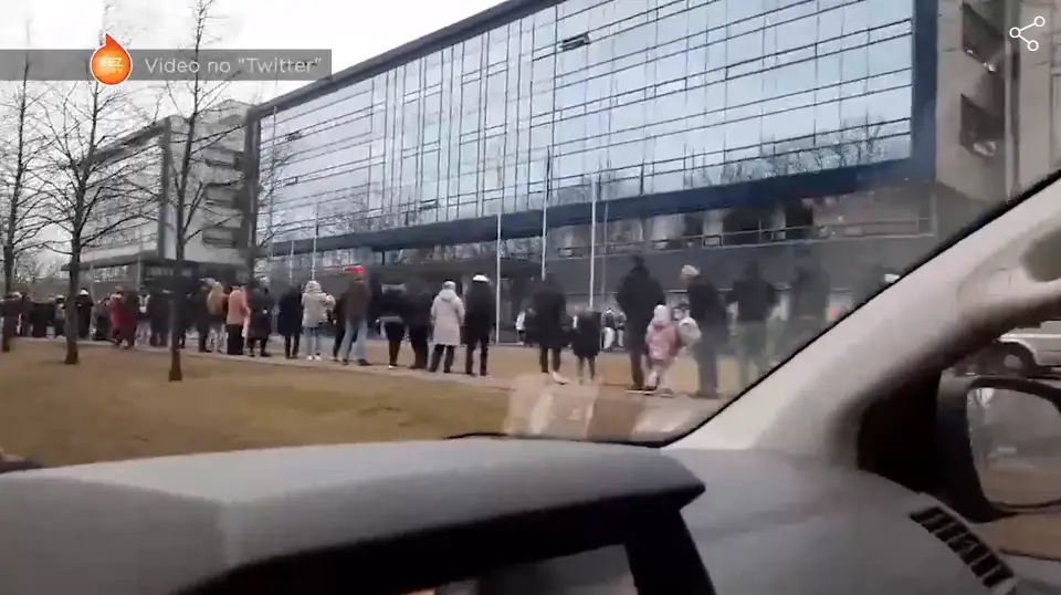PMLP nodaļās klientu apkalpošanas speciālistiem valsts patlaban var maksāt līdz 795 eiro lielu algu