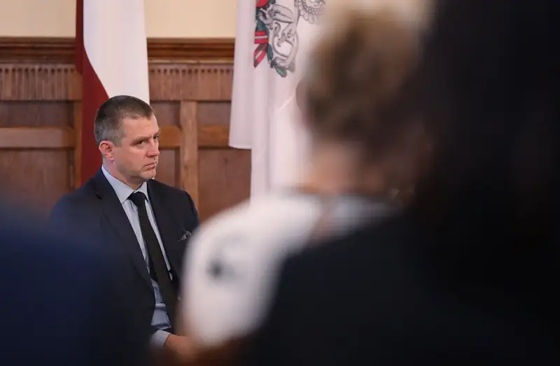 Politologs: Ticami, ka Kariņš maksimāli piepūlēsies NA saglabāšanai koalīcijā