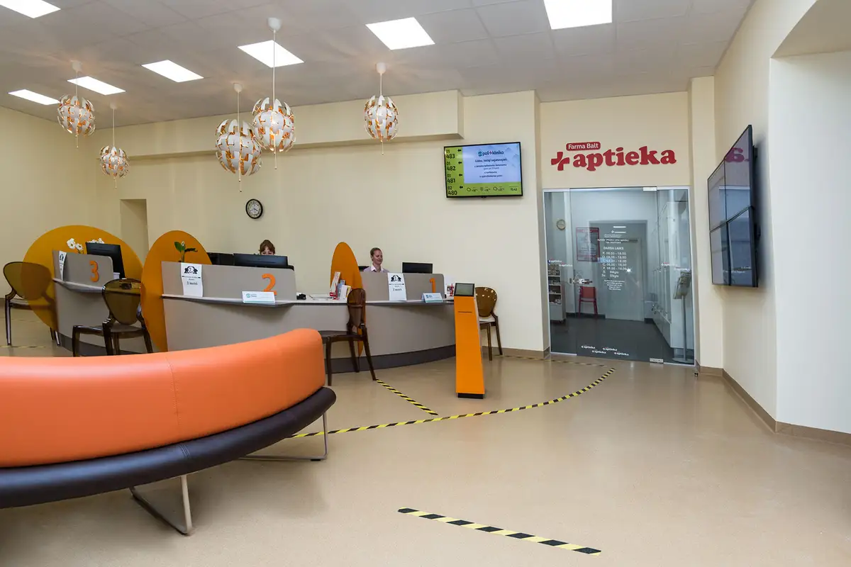 Яркий цветок VCA. Новое лицо железнодорожной поликлиники
