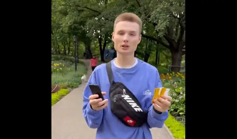Бэтмена-Парадниекса на него нет: Латковский обеспокоен выходками русскоязычного тиктокера Димки