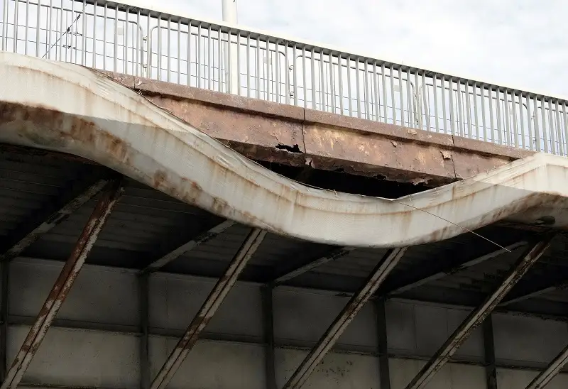Vanšu tilta defekta novēršanas laikā tiks ierobežota satiksme
