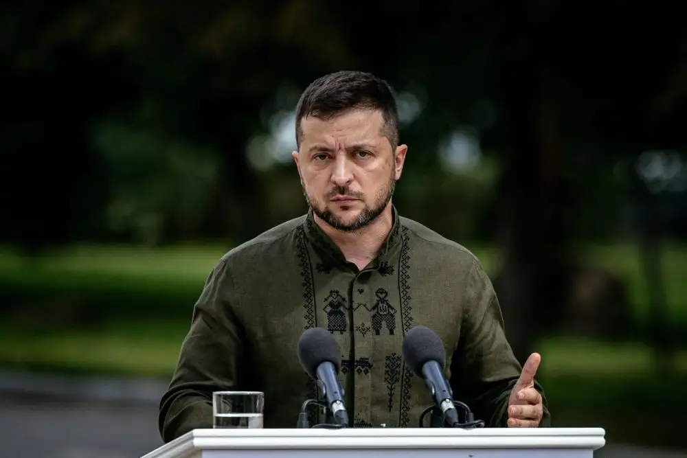 Зеленский готов заморозить войну с РФ за членство в НАТО