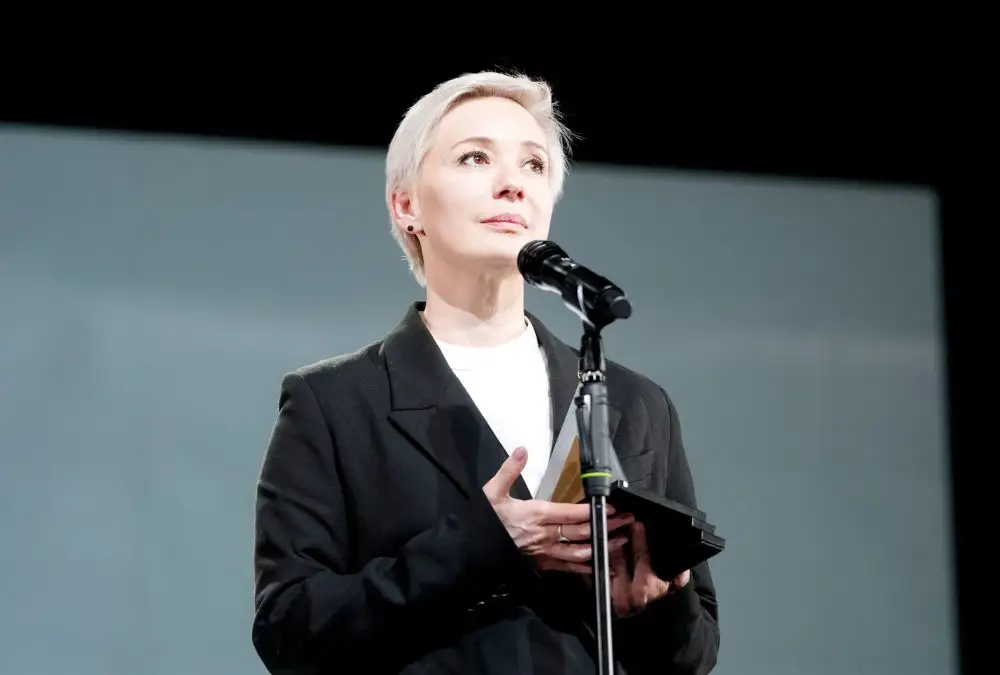 Чулпан Хаматова призналась, что латышский язык для нее очень сложный