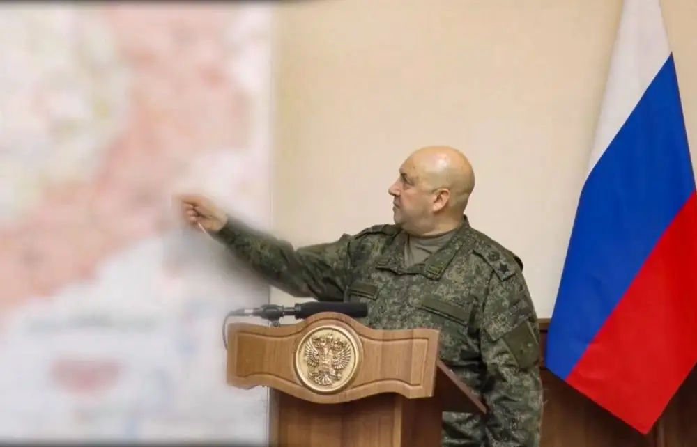 «Опального» генерала РФ Суровикина заметили в Алжире