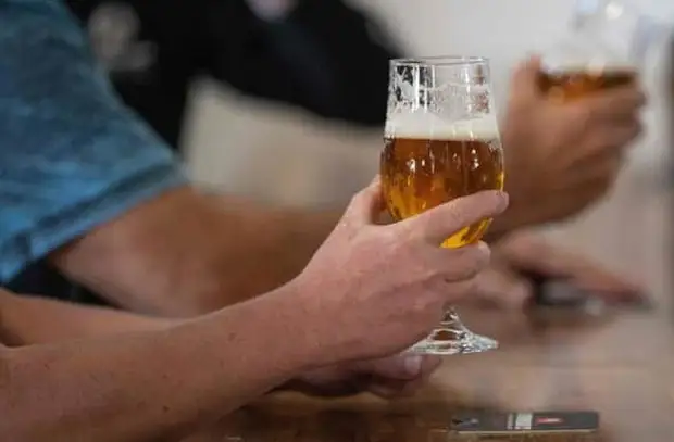 Ещё вчера все сходили с ума по IPA — теперь крафтовые пивоварни тихо исчезают