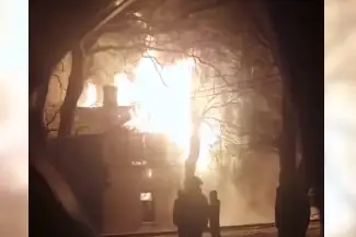 Пожар в Болдерае: в многоквартирном доме погибли люди