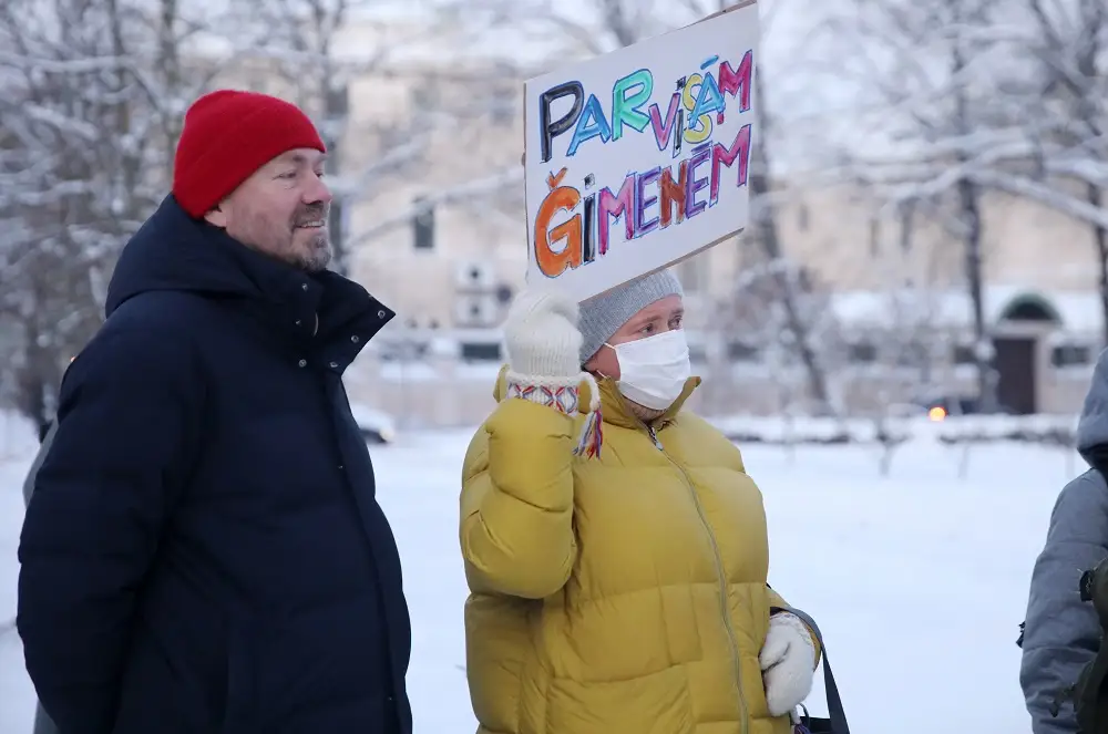 Saeima atsakās turpināt darbu pie Civilās savienības likumprojekta