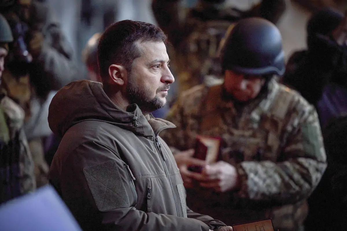 Зеленский подписал закон о мобилизации. У всех военнообязанных 60 дней, чтобы сообщить о себе
