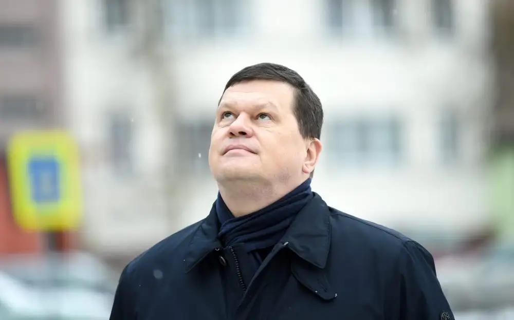 Нацблок ворует в открытую? Pietiek.com раскопал случай с фирмой сына Кирштейнса