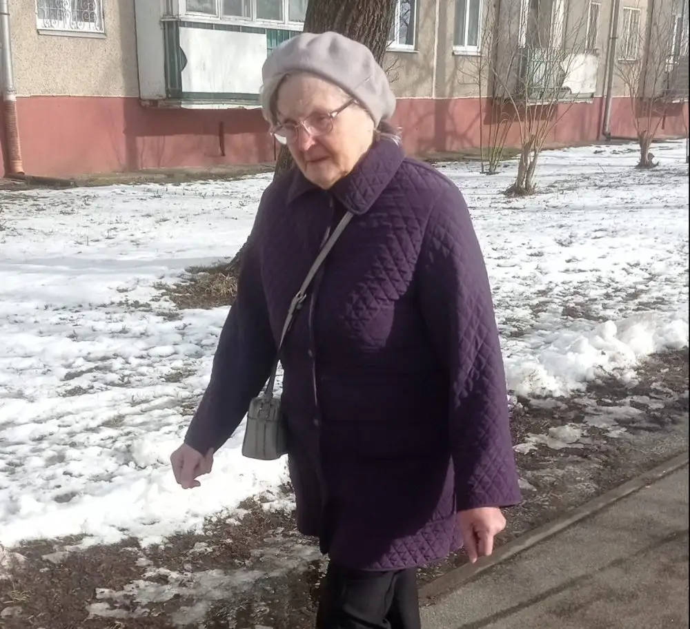 Lūdz iedzīvotāju palīdzību Ķengaragā pazudušas sirmgalves meklēšanā