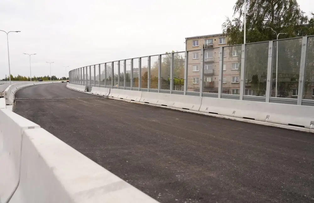 Ekspluatācijā nodots Sarkandaugavas pārvads