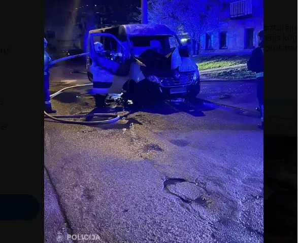 Полиция поймала поджигателя микроавтобусов: он сжег 5 машин (ФОТО)