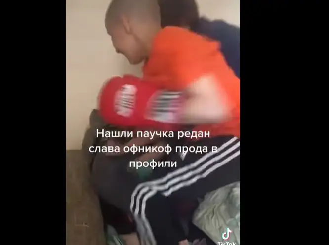 У ребенка сотрясение мозга и побито все тело: в квартире на Саркандаугаве избили 11-летнего мальчика (ВИДЕО)