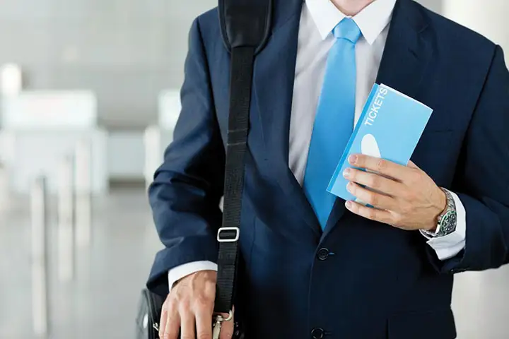 Atteikšanos no komandējumu dienas naudas piemaksas attiecinās uz visām ministrijām