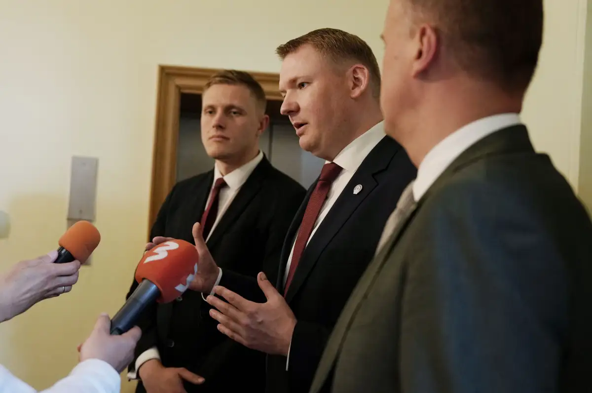 «Apvienotais saraksts» kā vienkāršāko redz trīs partiju koalīciju