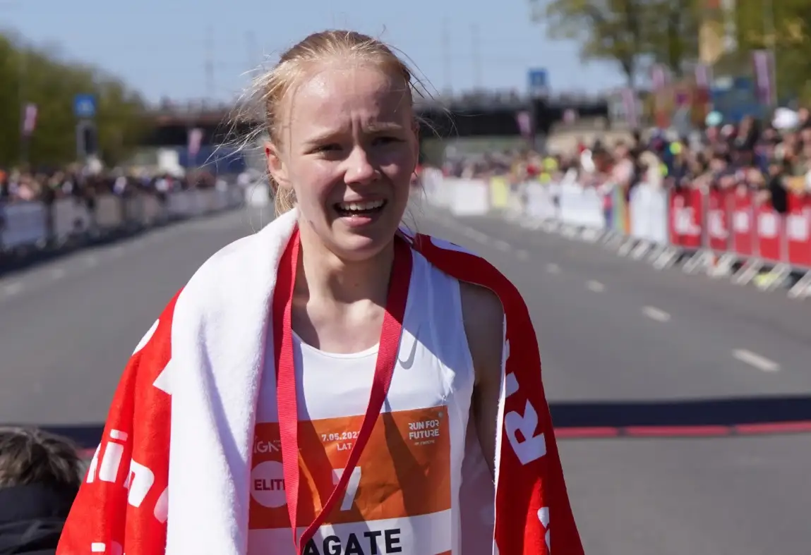 Латвийская легкоатлетка на чемпионате Европы выиграла золото на дистанции 3000 метров (ФОТО, ВИДЕО)