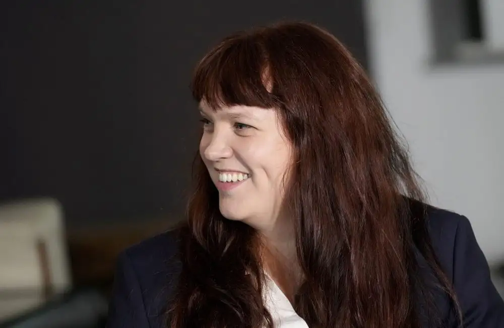 Kultūras ministre atzīst, ka kultūras darbinieku algas ir pārāk mazas