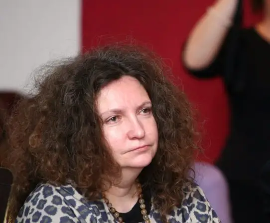 Mirusi dzejniece Aizpuriete