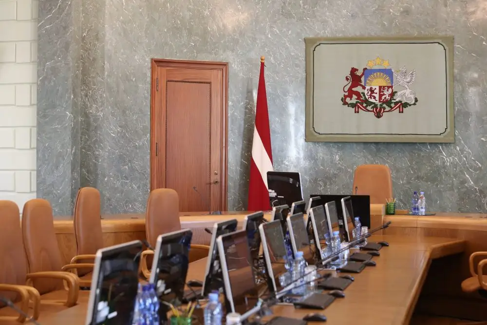 Lielākais pamatfunkciju finansējuma samazinājums plānots Satiksmes, Iekšlietu un Finanšu ministrijās