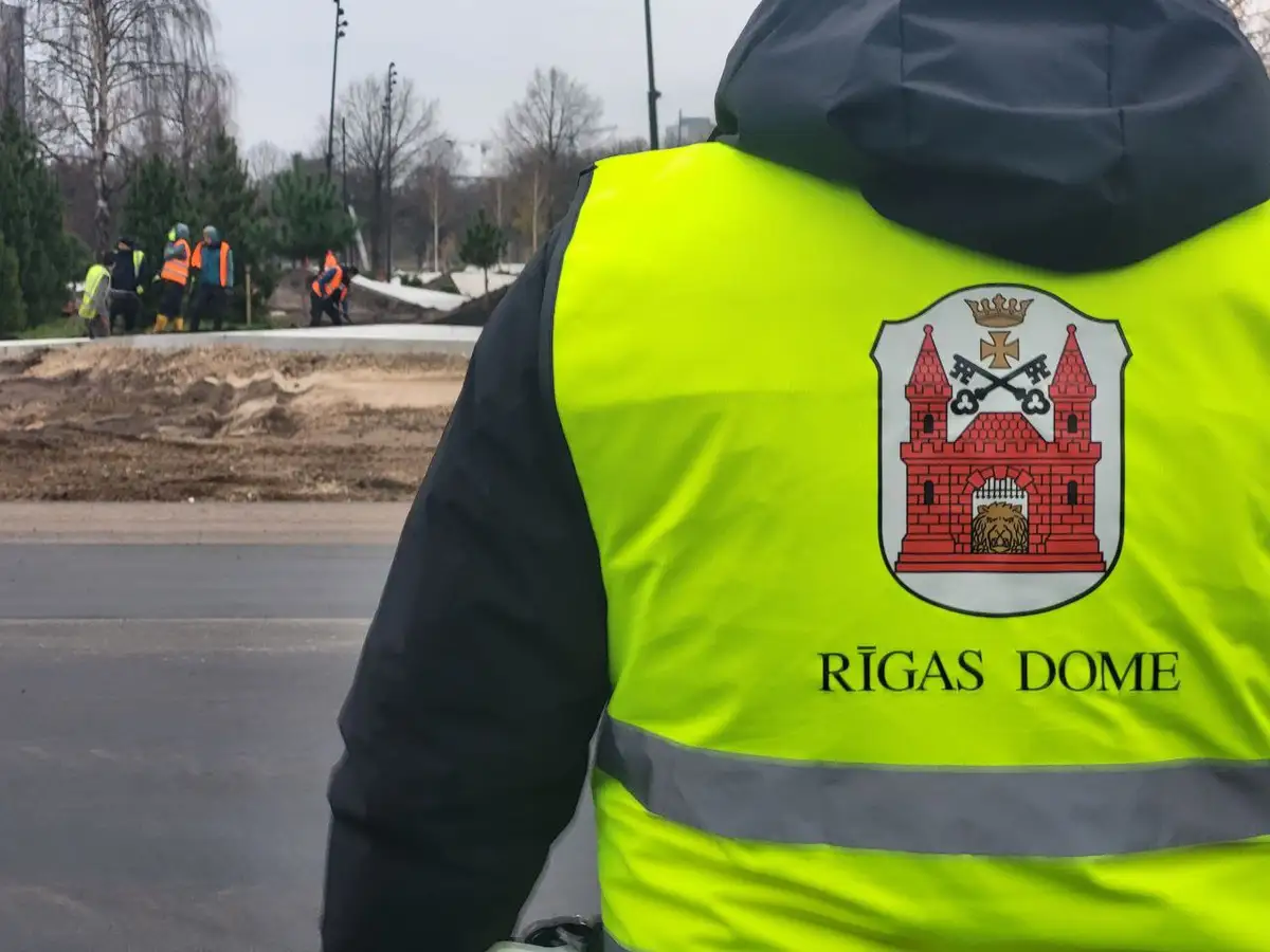 «Вы должны быть благодарны»: в Рижской думе об аренде за муниципальные квартиры
