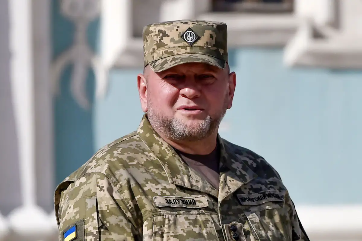 Отставка Залужного: Владимир Зеленский решил сменить руководство ВСУ (Дополнено)