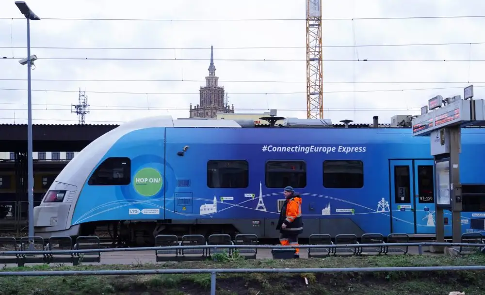 Nākamgad varētu atjaunot pasažieru vilcienu satiksmi starp Viļņu un Daugavpili