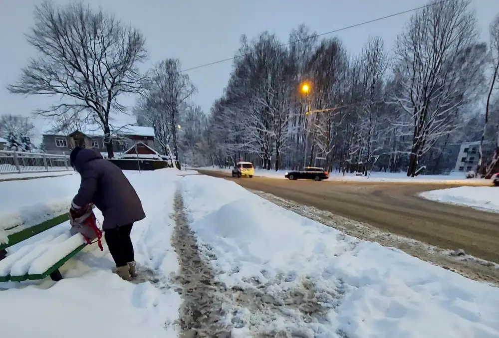 Piektdien visvairāk snigs Rīgā un austrumos no galvaspilsētas