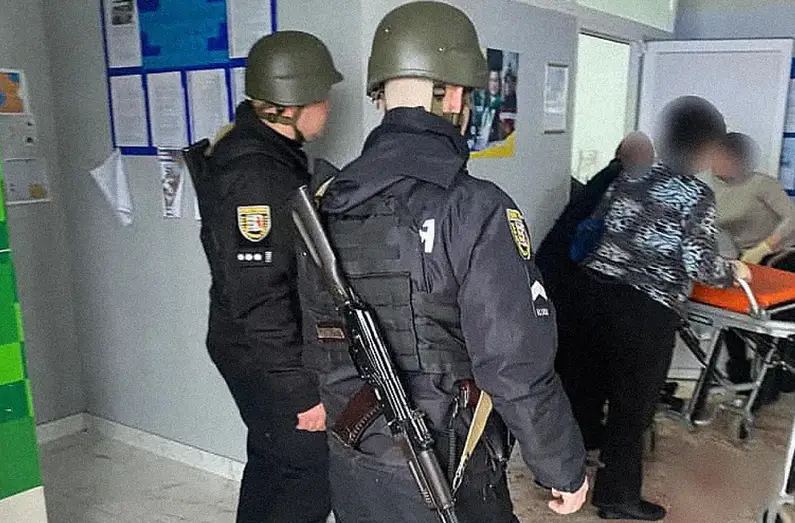 В Закарпатье депутат взорвал гранаты на заседании сельсовета: рассматривался вопрос о повышении зарплаты председателю