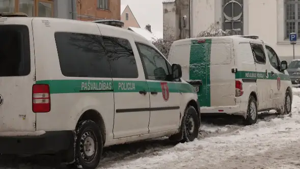 Пьяная чиновница за рулём — жена полицейского рядом: ЧП в Кулдиге