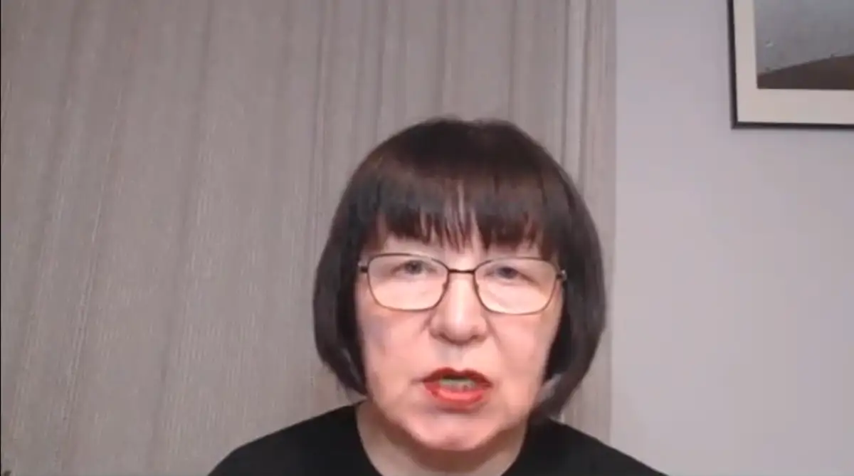 К Лиане Ланге «постучалась белочка»