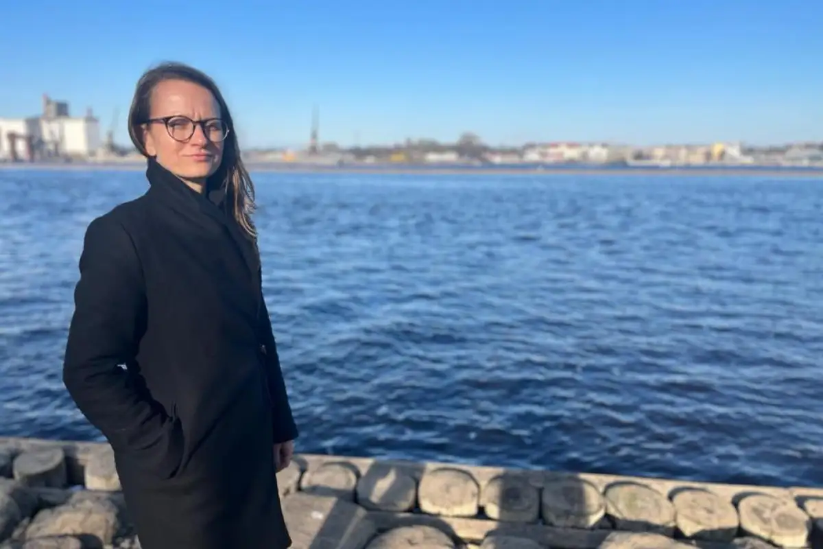 «И детей до седьмого колена»! За что специалист по коммуникациям прокляла мэра Риги, его близких и сторонников