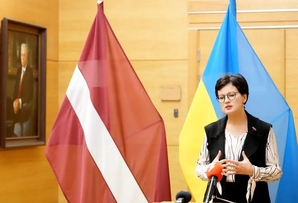 Dimanta: Pēdējos divos gados ziedojumu Ukrainai kļuvis mazāk, bet palīdzībai armijai tie stabilizējušies
