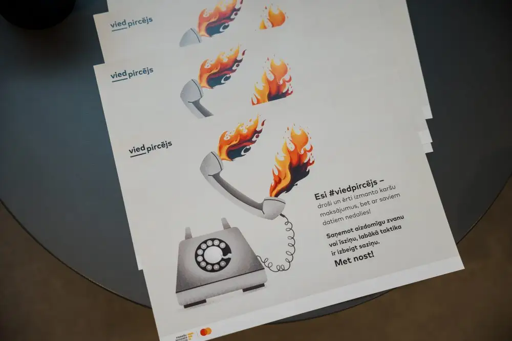 Krāpnieki izsūta īsziņas «e-veselības» vārdā